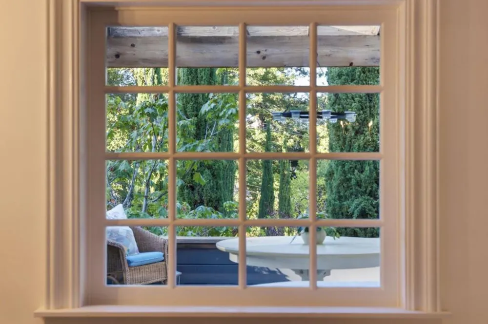 133 Russell Avenue Portola Valley, CA 94028