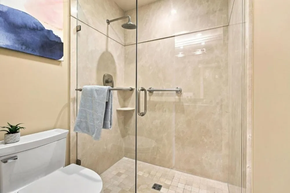 1081 Beach Park Boulevard #213 Foster City, CA 94404