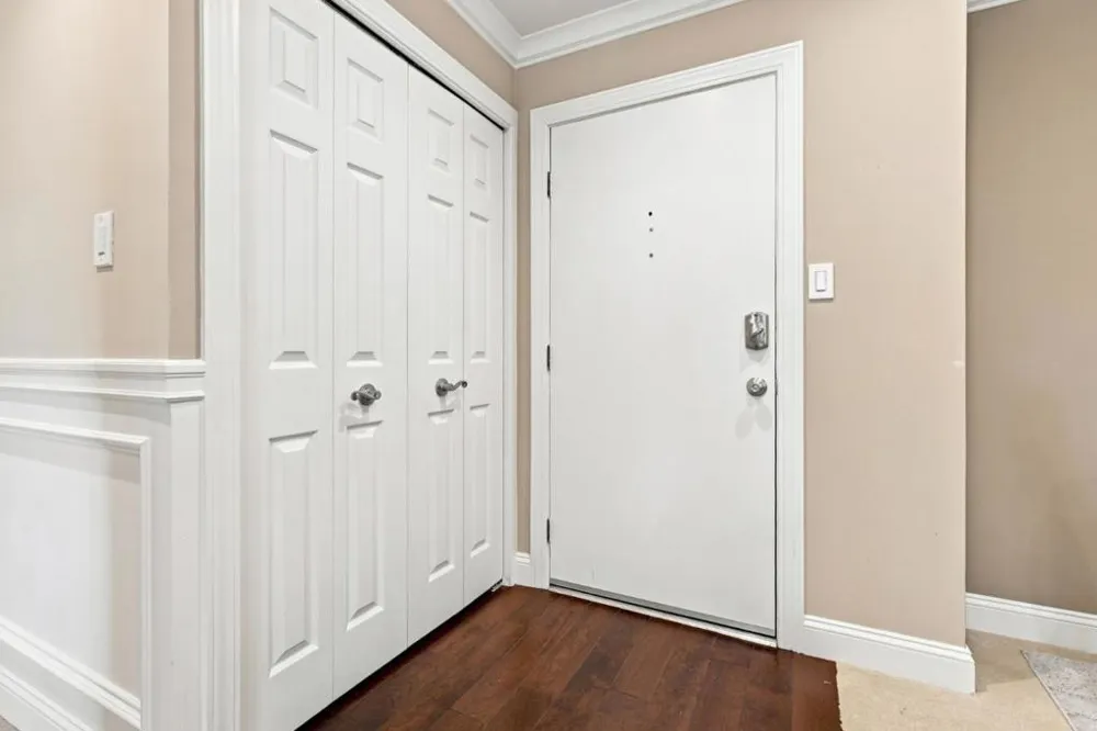 1081 Beach Park Boulevard #213 Foster City, CA 94404