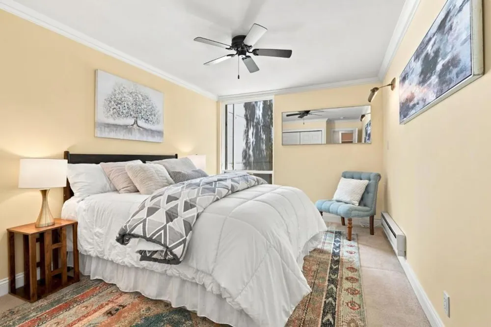 1081 Beach Park Boulevard #213 Foster City, CA 94404