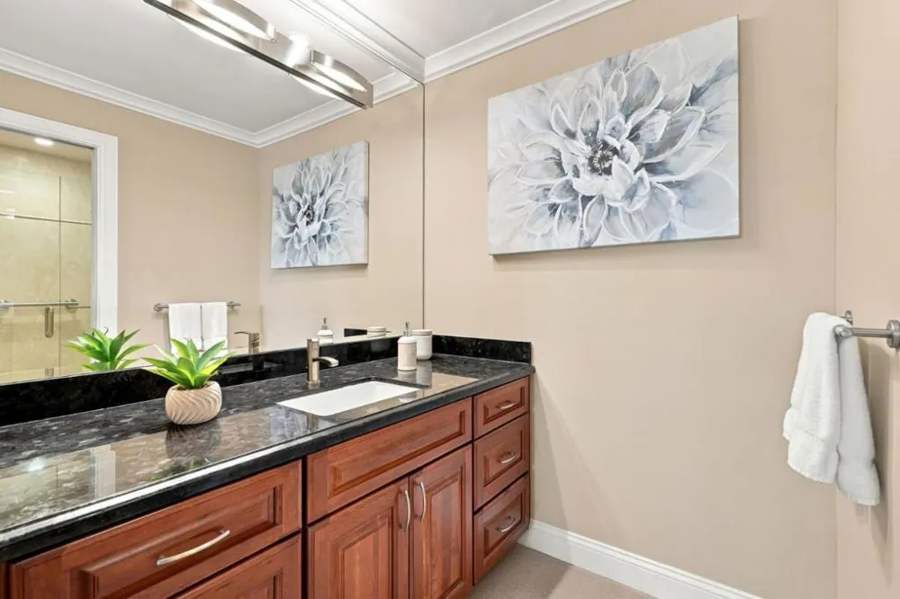 1081 Beach Park Boulevard #213 Foster City, CA 94404