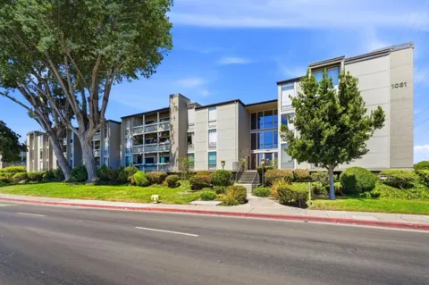 1081 Beach Park Boulevard #213