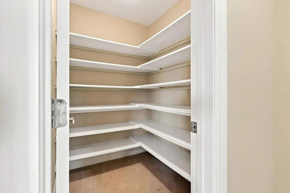 1081 Beach Park Boulevard #213 Foster City, CA 94404