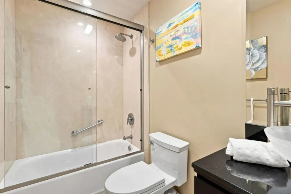 1081 Beach Park Boulevard #213 Foster City, CA 94404