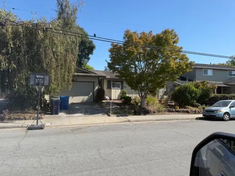 833 Sir Francis Avenue