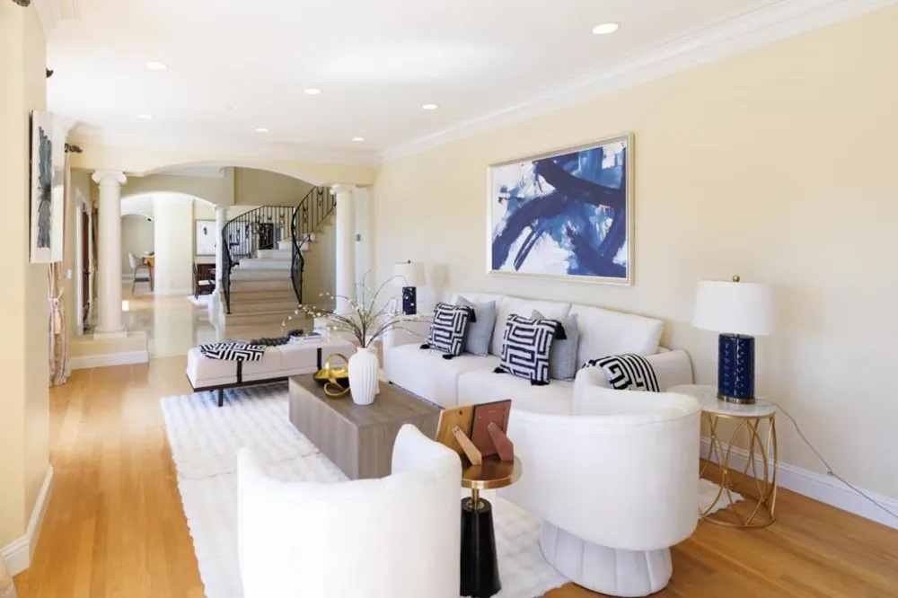 11837 Upland Way Cupertino, CA 95014