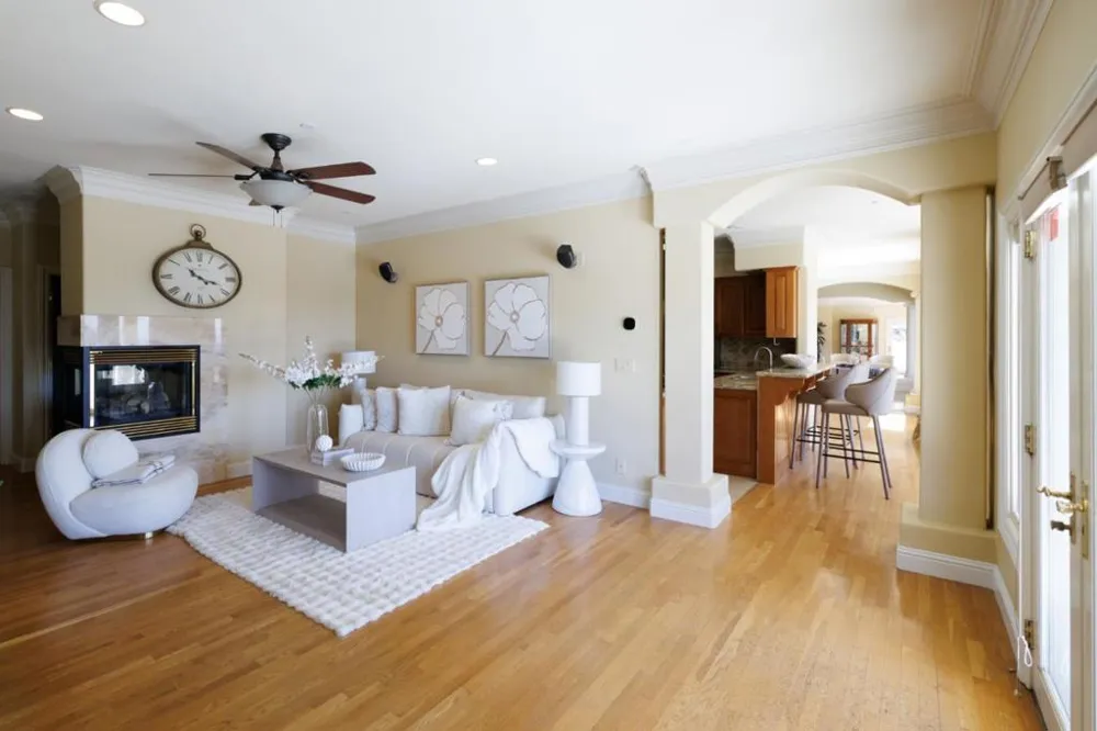 11837 Upland Way Cupertino, CA 95014