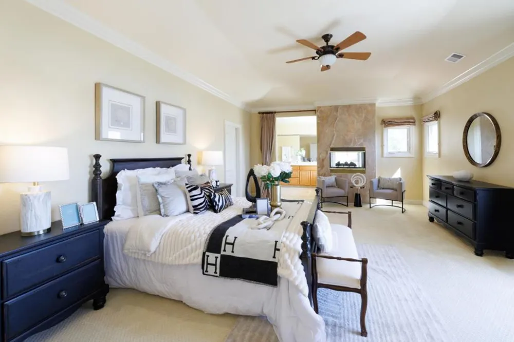 11837 Upland Way Cupertino, CA 95014