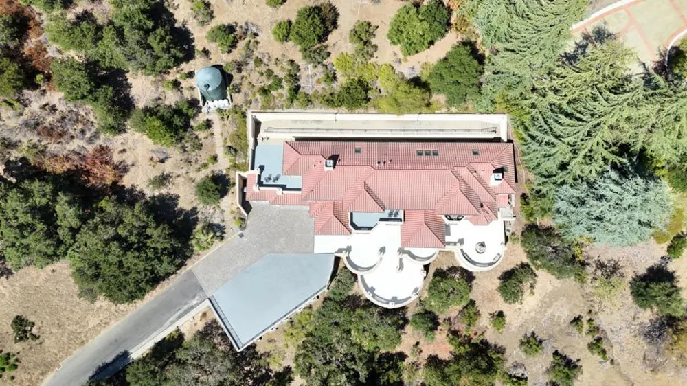 11837 Upland Way Cupertino, CA 95014