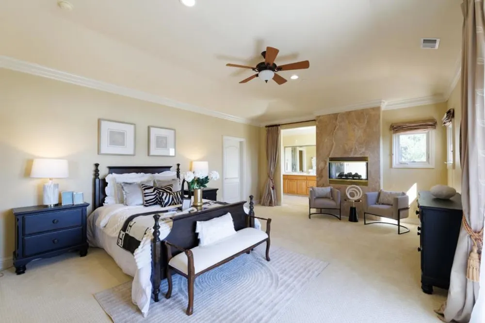 11837 Upland Way Cupertino, CA 95014