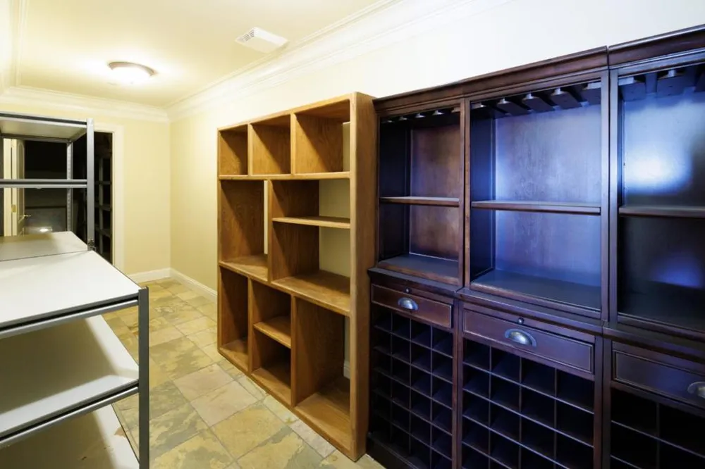 11837 Upland Way Cupertino, CA 95014