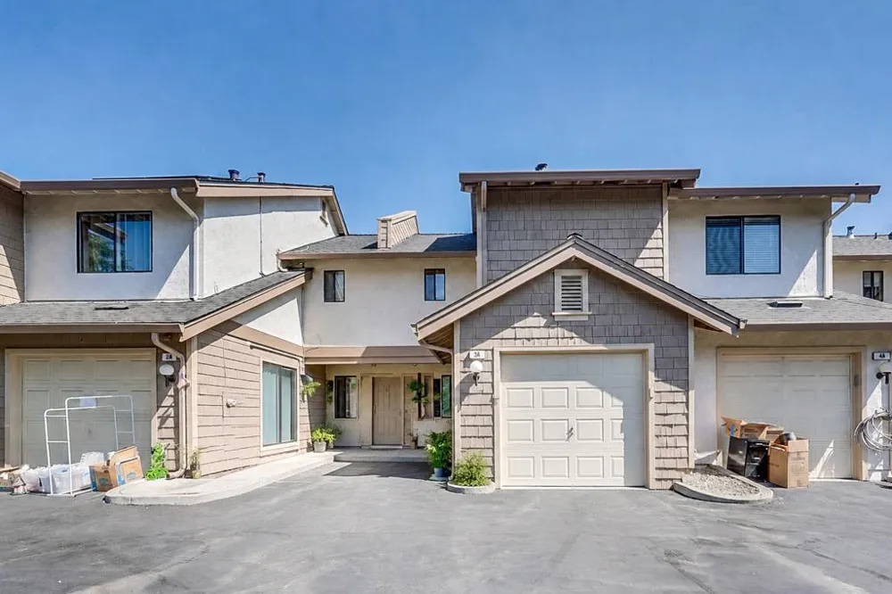 8550 Wren Avenue #3A Gilroy, CA 95020