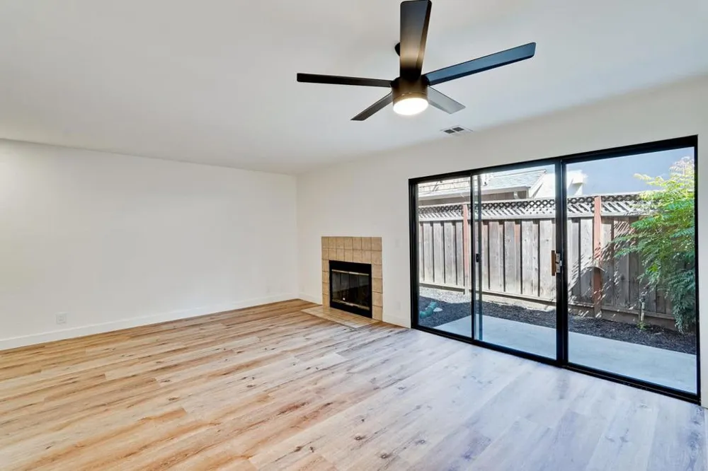 8550 Wren Avenue #3A Gilroy, CA 95020