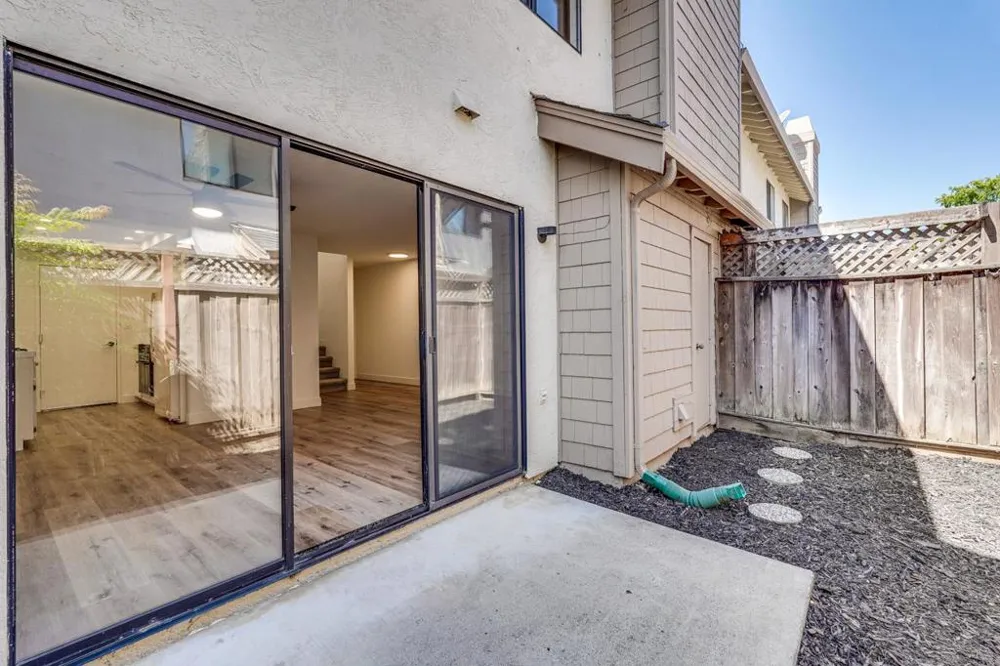 8550 Wren Avenue #3A Gilroy, CA 95020