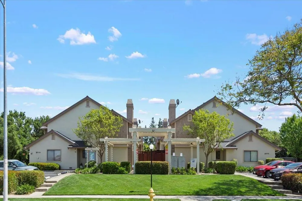 8550 Wren Avenue #3A Gilroy, CA 95020