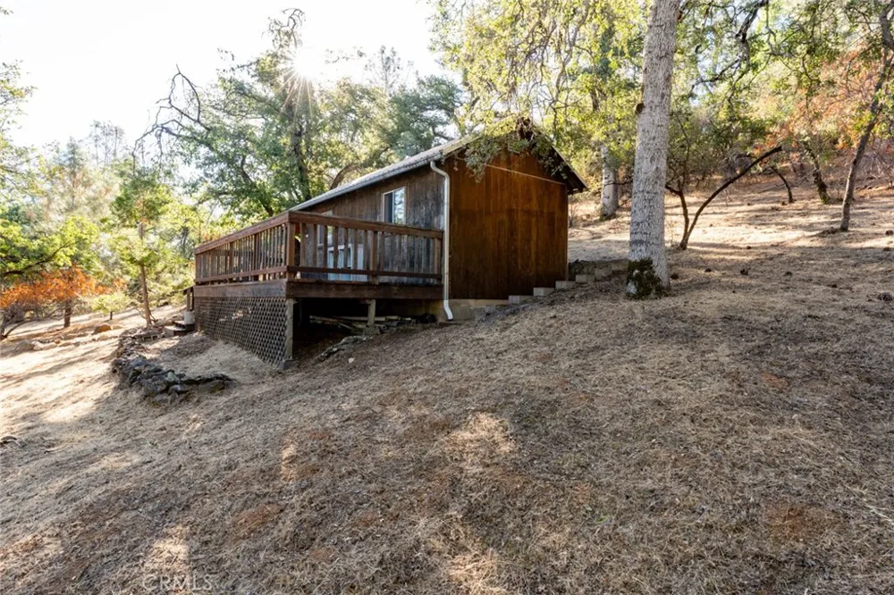 6005 Sherlock Midpines, CA 95338