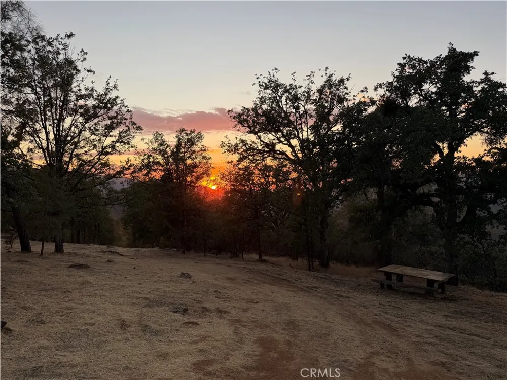 6005 Sherlock Midpines, CA 95338
