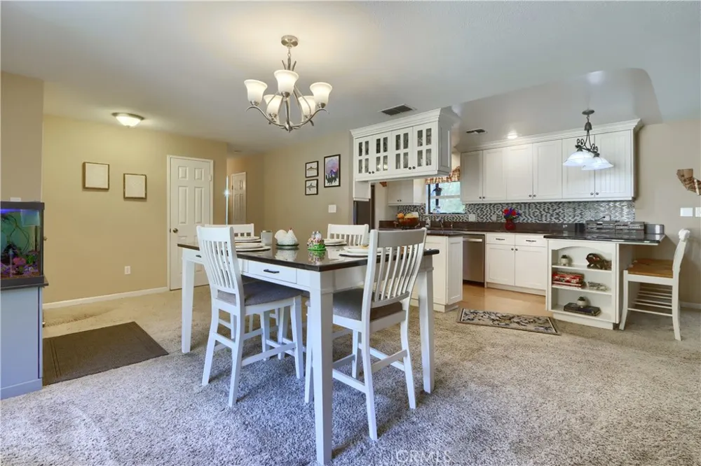 4965 Moss Creek Lane Mariposa, CA 95338