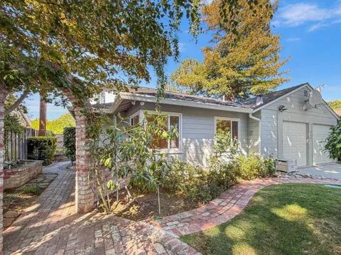 527 Hilbar Lane