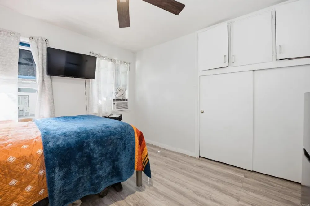 1045 Escondido Boulevard Escondido, CA 92026