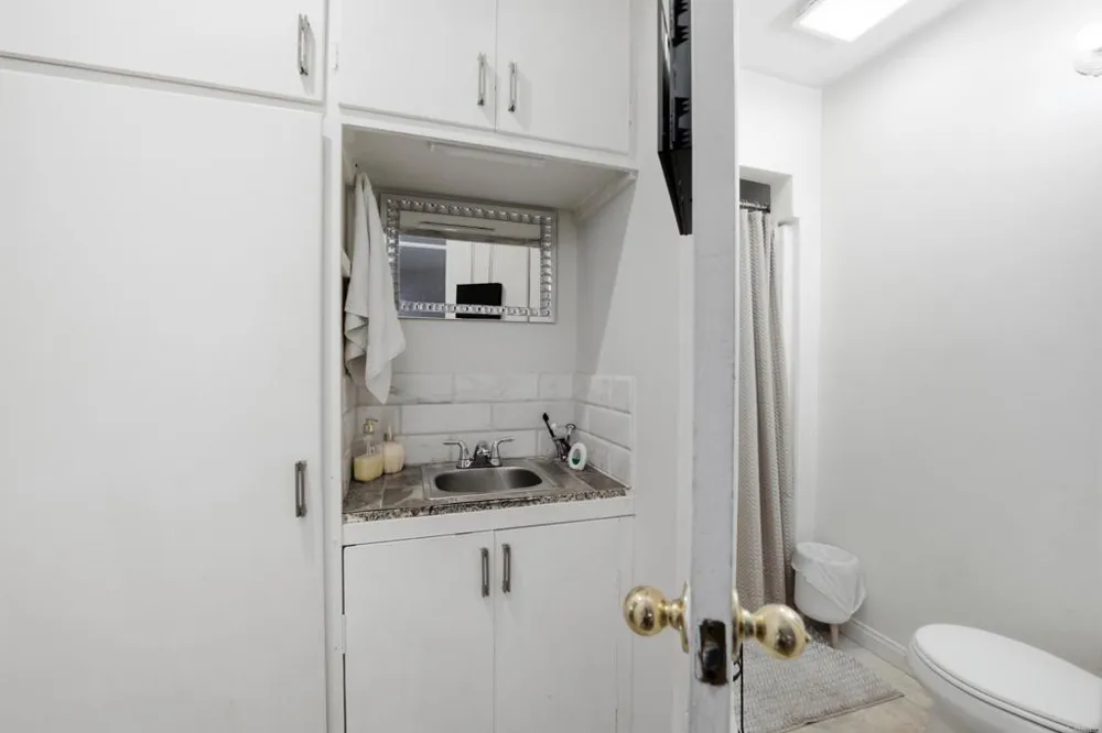 1045 Escondido Boulevard Escondido, CA 92026