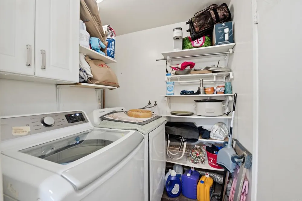 1045 Escondido Boulevard Escondido, CA 92026