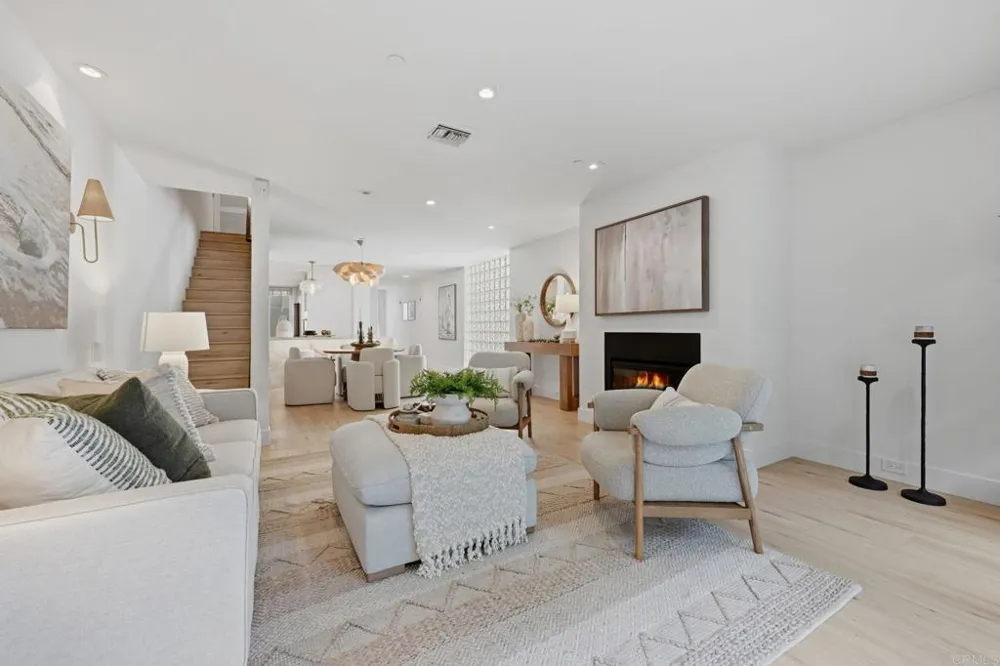101 Coast Boulevard #1H La Jolla, CA 92037