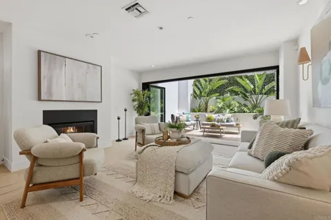 101 Coast Boulevard #1H