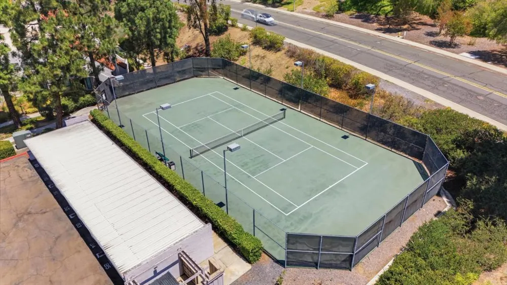 17905 Caminito Pinero #263 San Diego, CA 92128