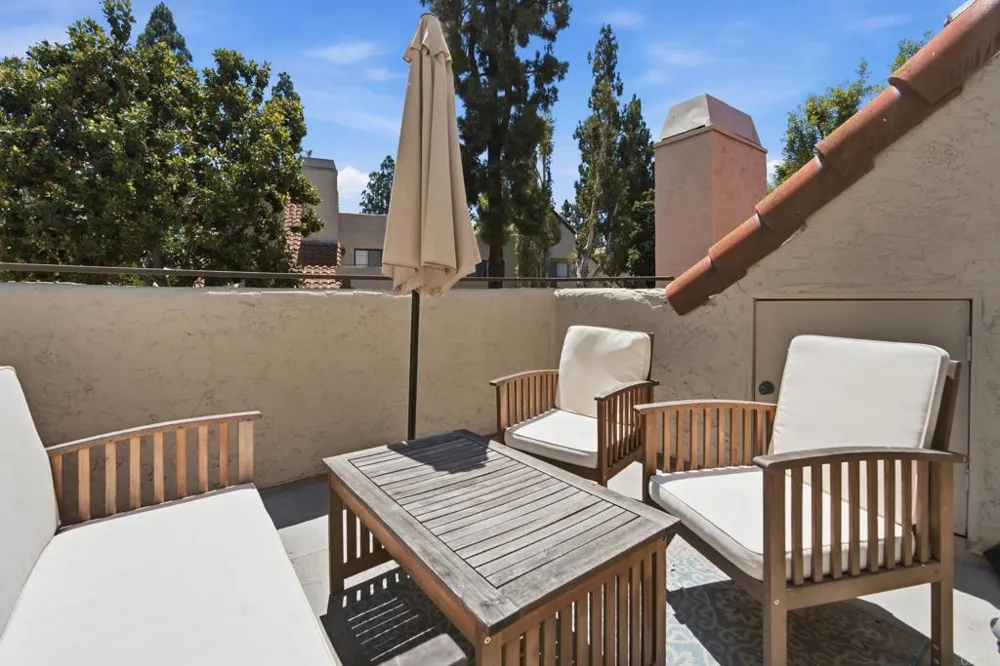 17905 Caminito Pinero #263 San Diego, CA 92128