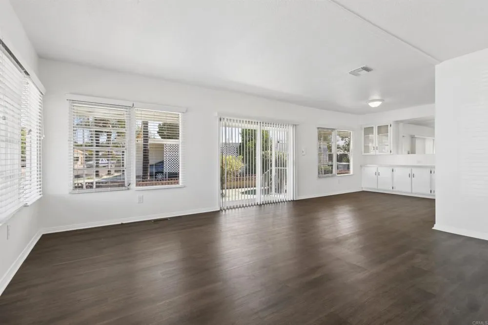 401 San Mateo Circle Hemet, CA 92543