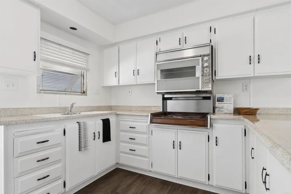 401 San Mateo Circle Hemet, CA 92543