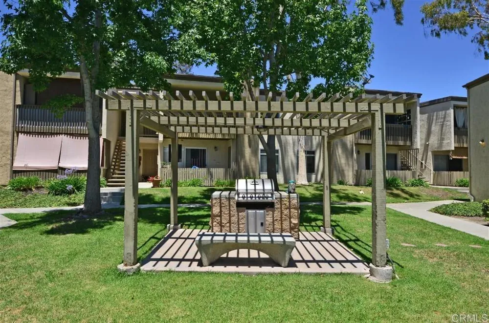 432 Edgehill Lane #41 Oceanside, CA 92054