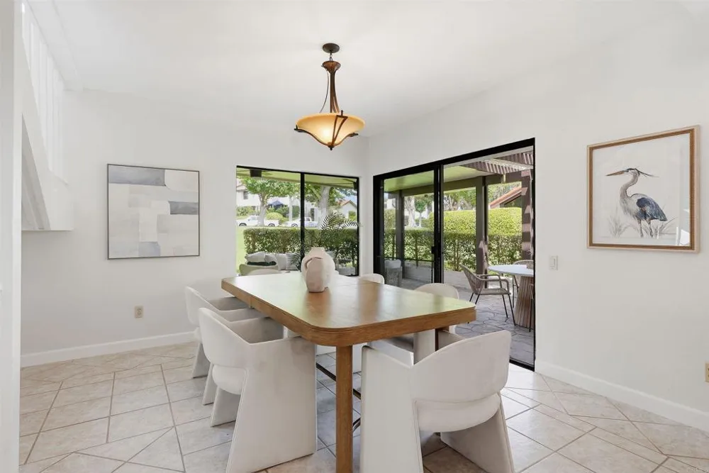624 Camino Catalina Solana Beach, CA 92075
