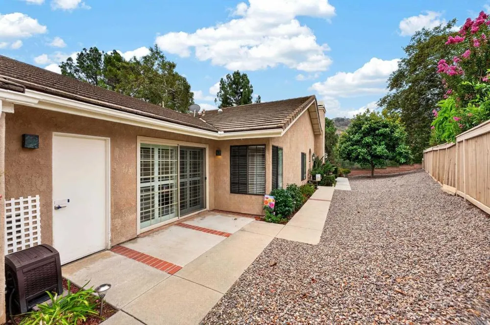 4233 Los Padres Drive Fallbrook, CA 92028