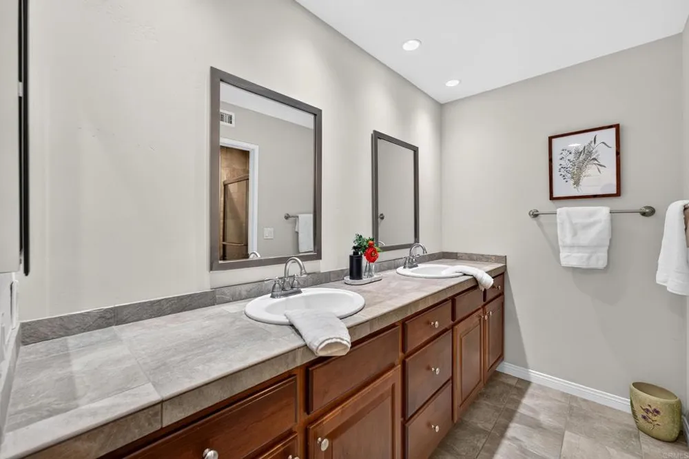 4233 Los Padres Drive Fallbrook, CA 92028