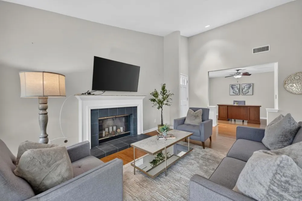 4233 Los Padres Drive Fallbrook, CA 92028