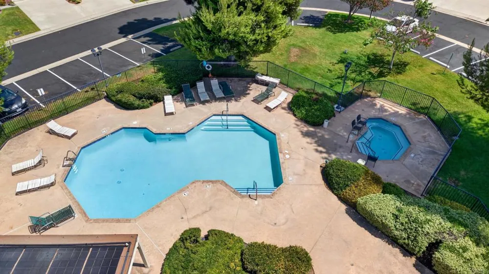 4233 Los Padres Drive Fallbrook, CA 92028