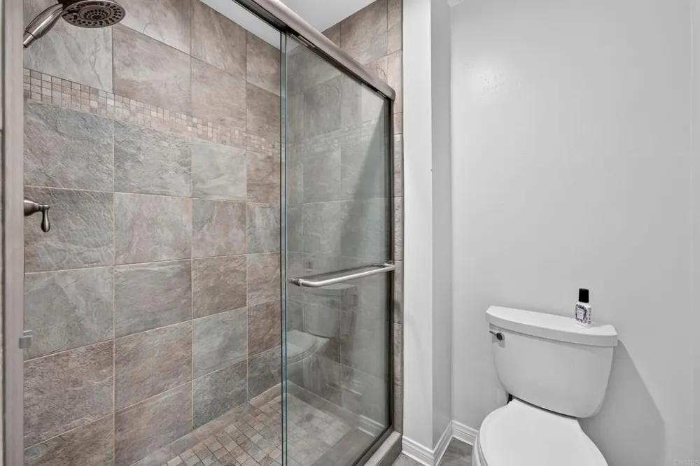 4233 Los Padres Drive Fallbrook, CA 92028