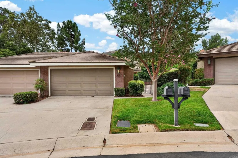 4233 Los Padres Drive Fallbrook, CA 92028