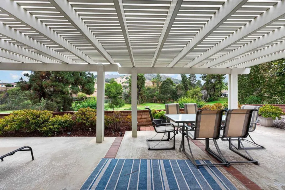 4233 Los Padres Drive Fallbrook, CA 92028