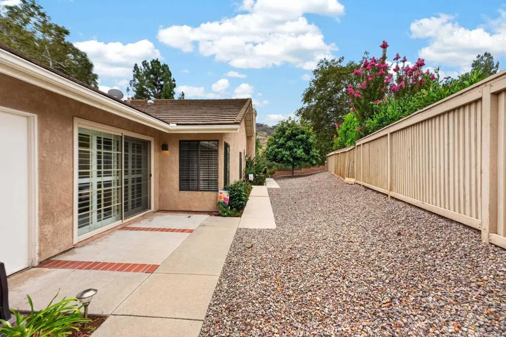 4233 Los Padres Drive Fallbrook, CA 92028