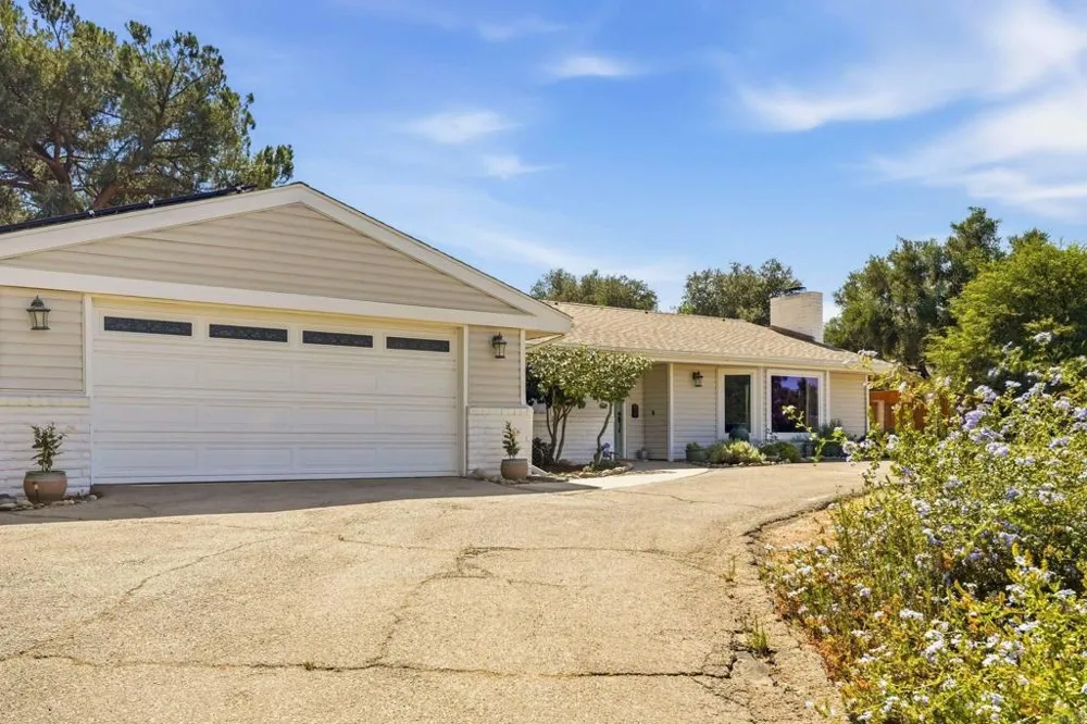 16960 Whirlwind Lane Ramona, CA 92065