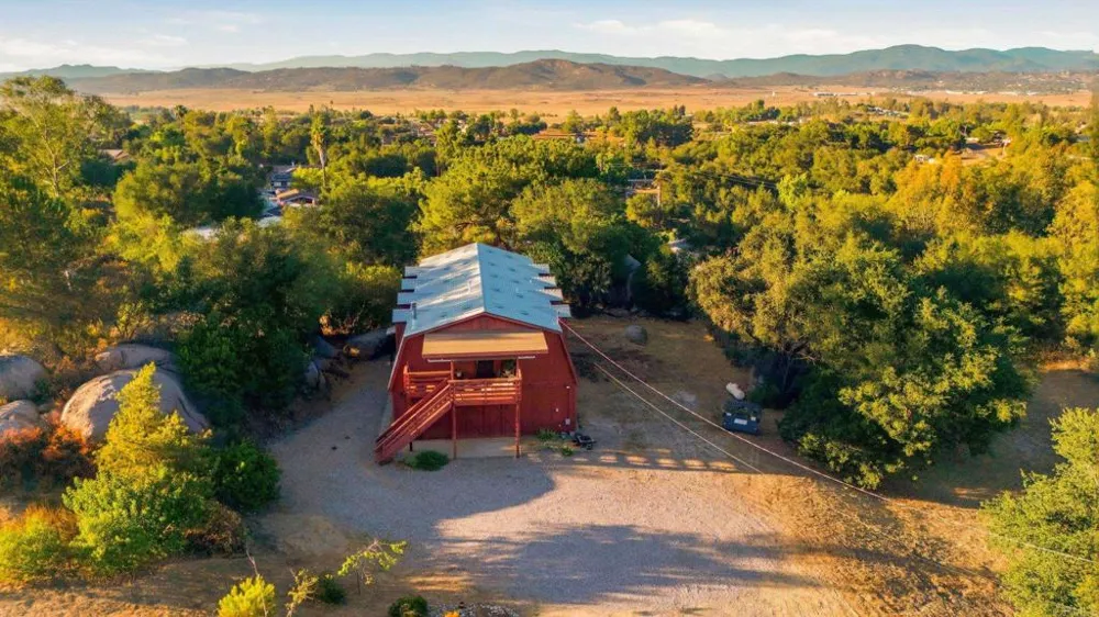 16960 Whirlwind Lane Ramona, CA 92065