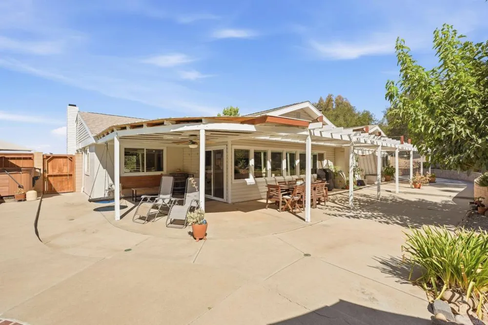 16960 Whirlwind Lane Ramona, CA 92065