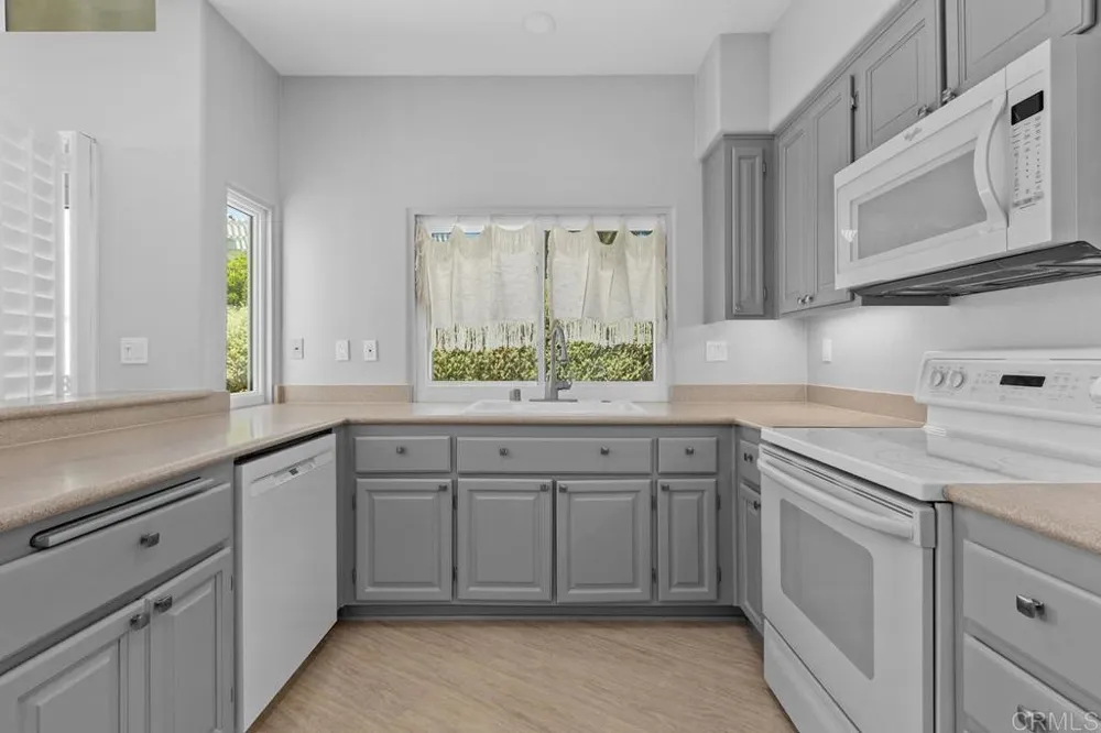 4878 Marathon Way Oceanside, CA 92056