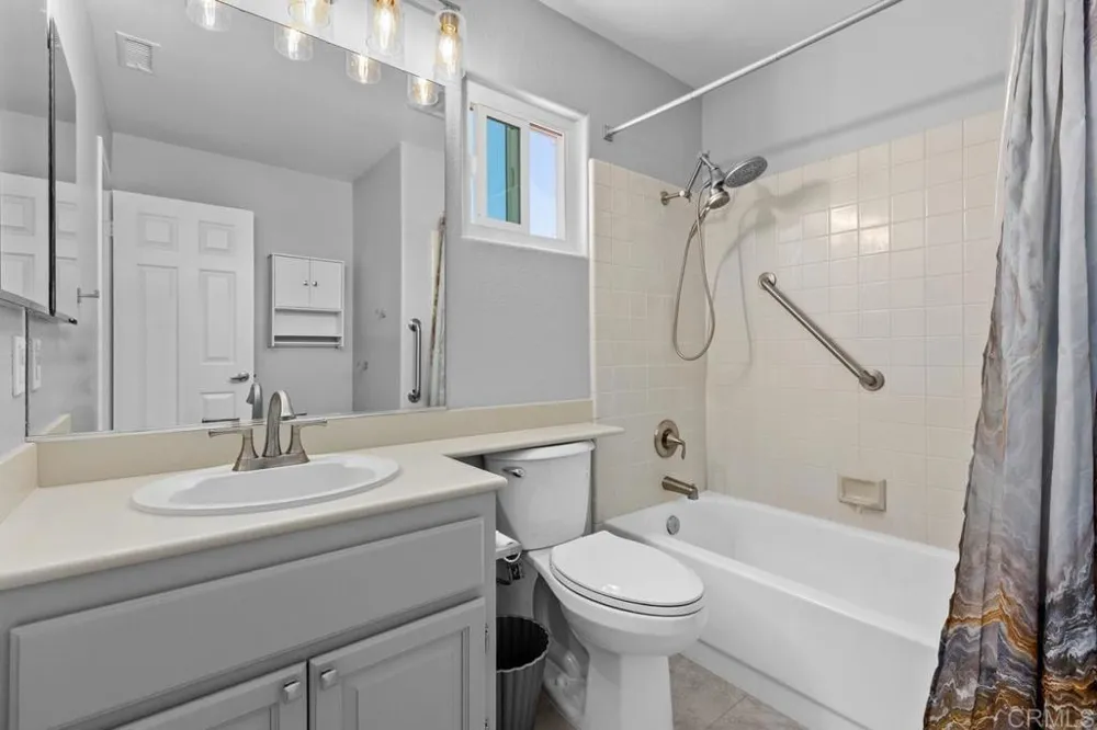 4878 Marathon Way Oceanside, CA 92056