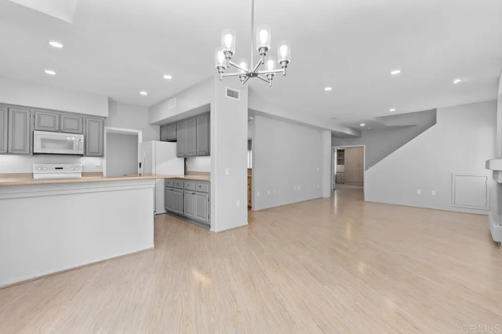 4878 Marathon Way Oceanside, CA 92056