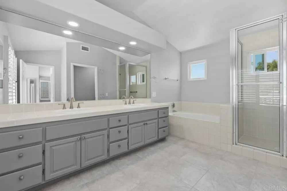 4878 Marathon Way Oceanside, CA 92056