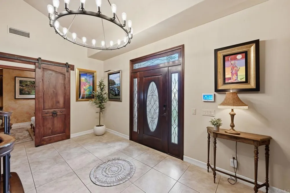 6532 Corintia St Carlsbad, CA 92009